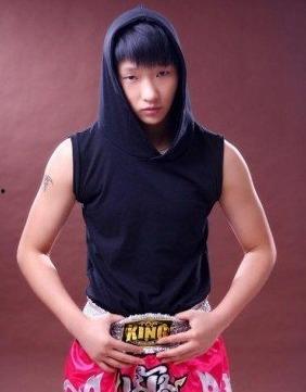 汪柯菡资料,才华横溢的年轻艺术家，探索艺术与生活的交融