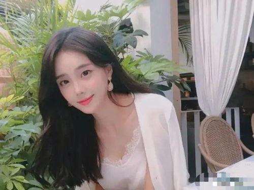 女主播余某 网名