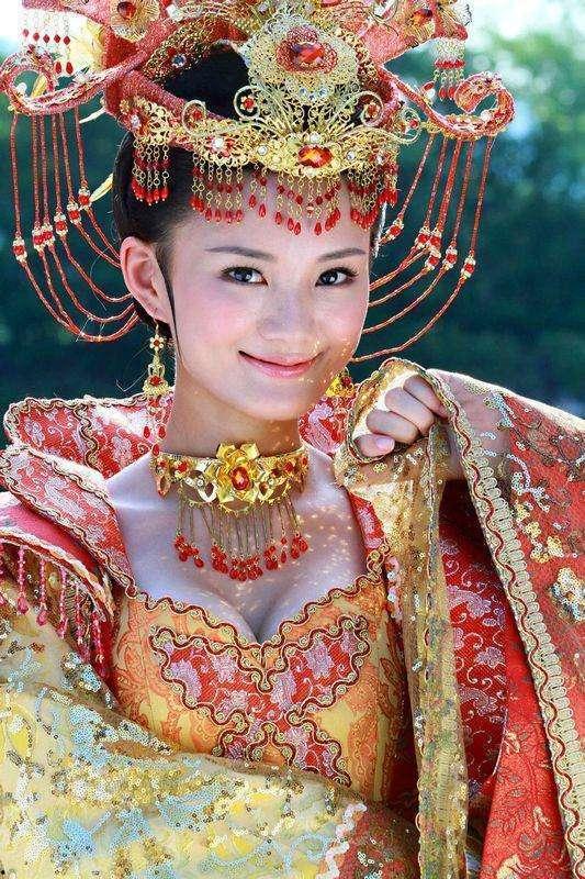 薛平贵与王宝钏图片,薛平贵与王宝钏的爱情传奇